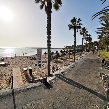 Home2book Surf Vibes Americas, Pool Apartment *