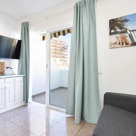 Home2book Surf Vibes Americas, Pool Apartment Playa de las Americas (Tenerife)